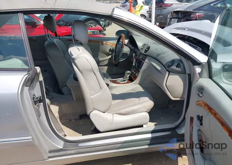 2005 Mercedes-Benz Clk 320 из США, поврежденный, VIN WDBTK65G35T041775